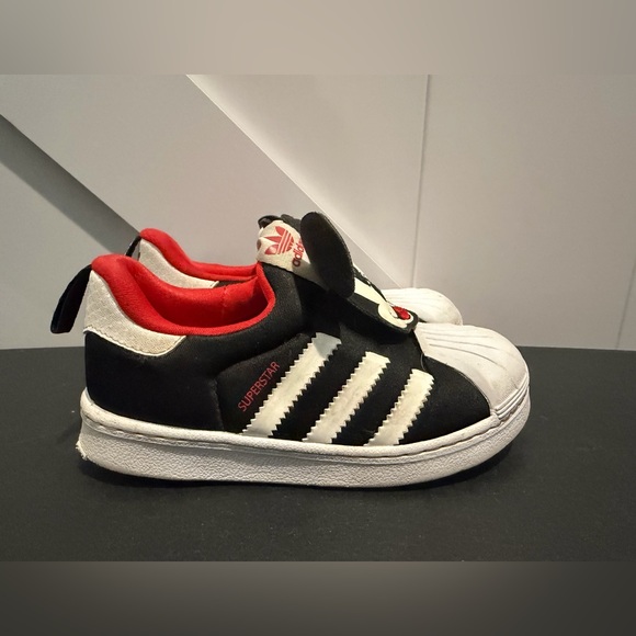 Adidas Toddler Mickey Black and White Shoes - Picture 4 of 6